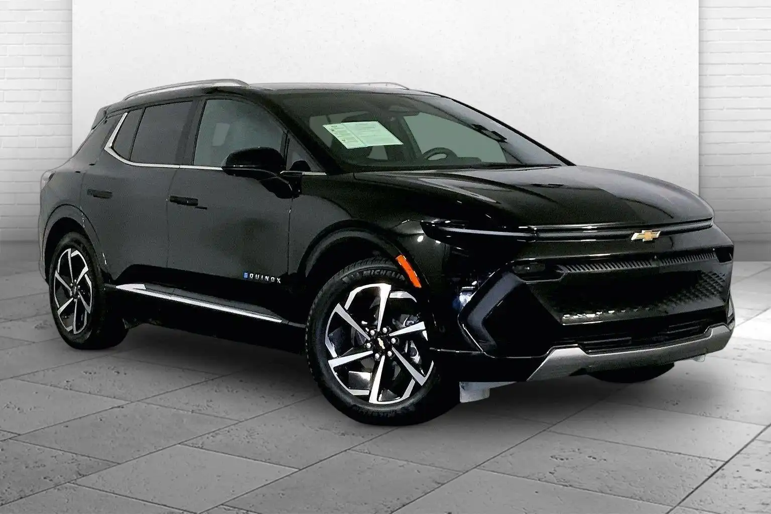 2025 Chevrolet Equinox EV 1LT FWD's photo