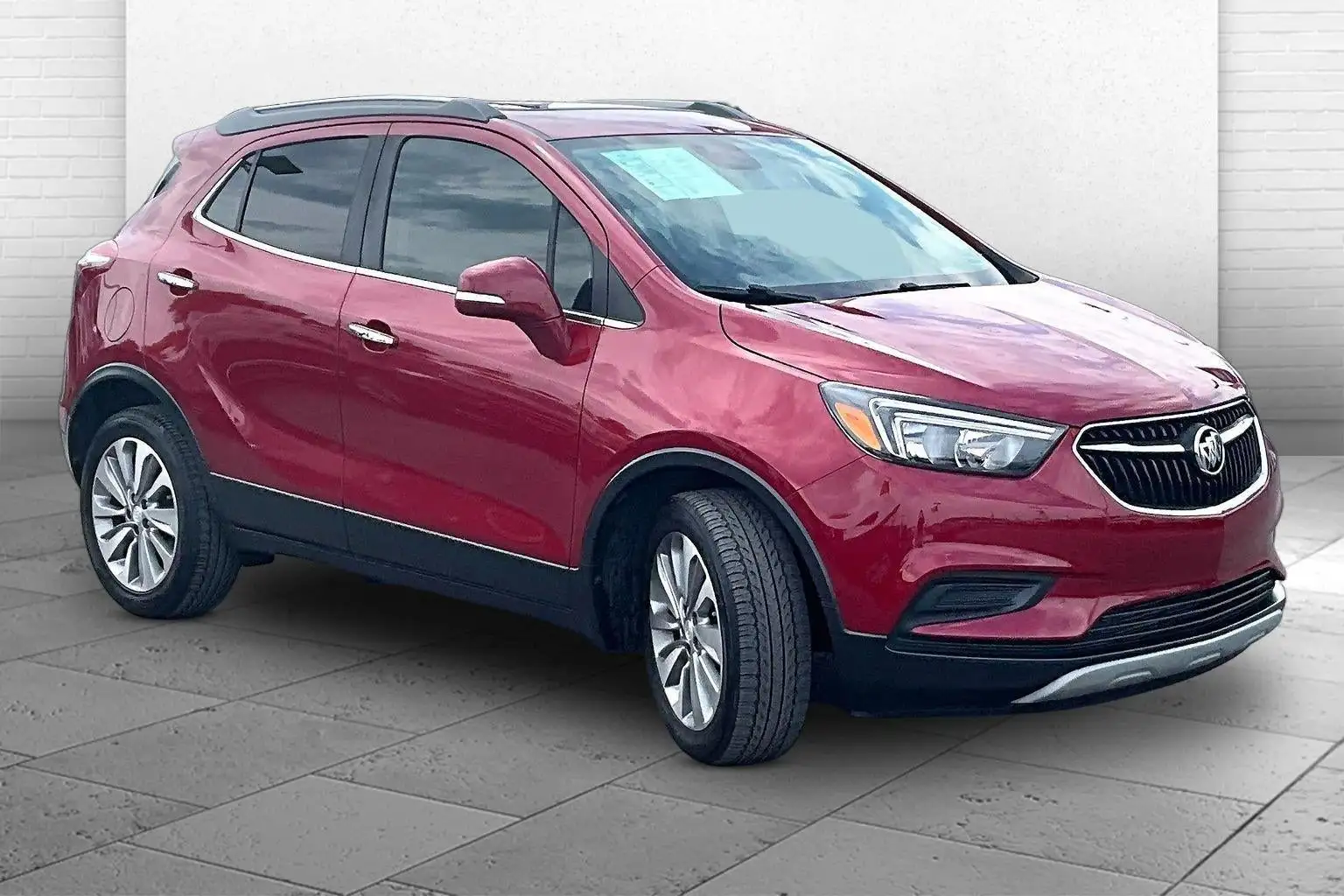 2018 Buick Encore Preferred's photo