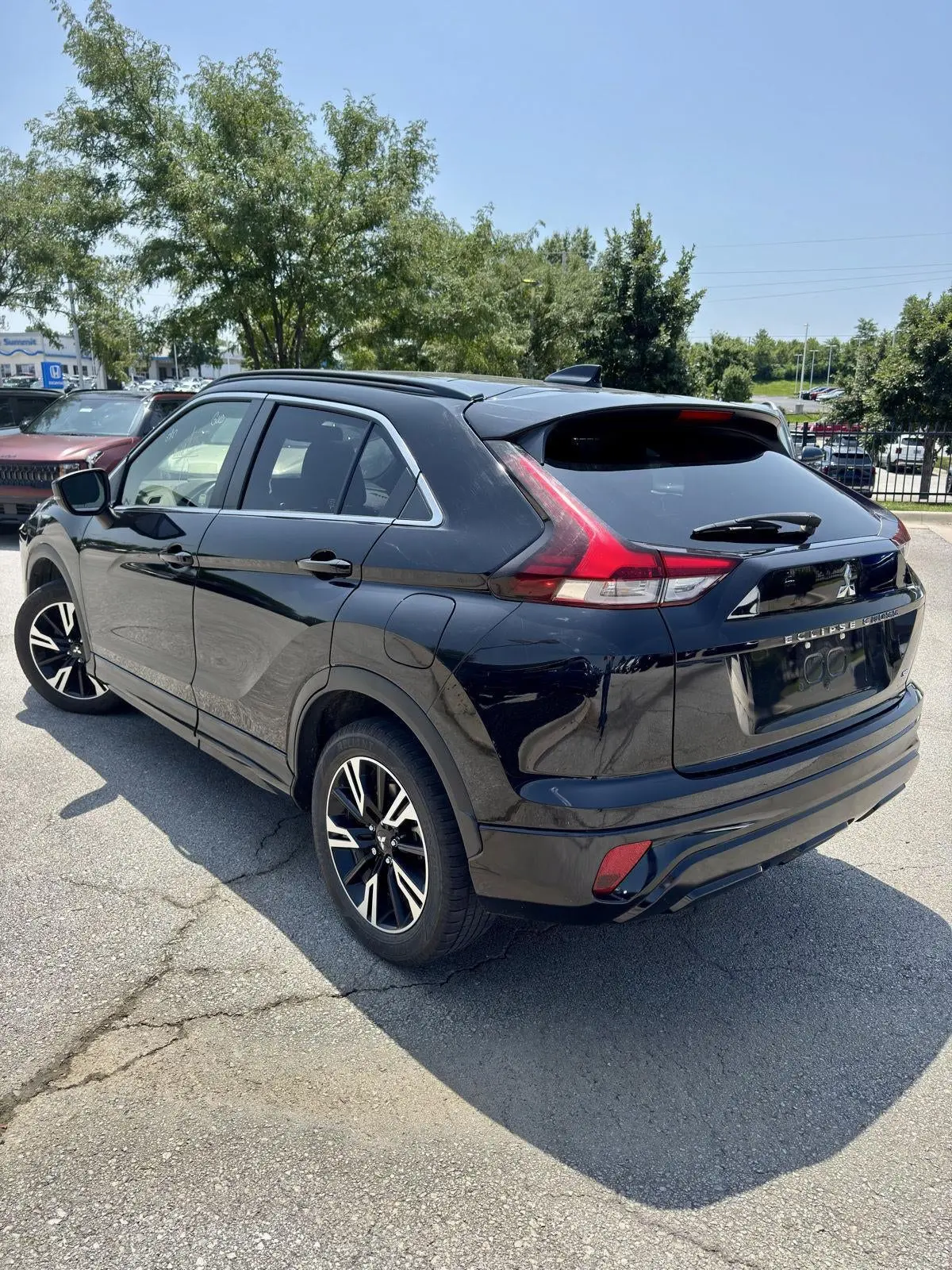2023 Mitsubishi Eclipse Cross SEL S-AWC photo 3
