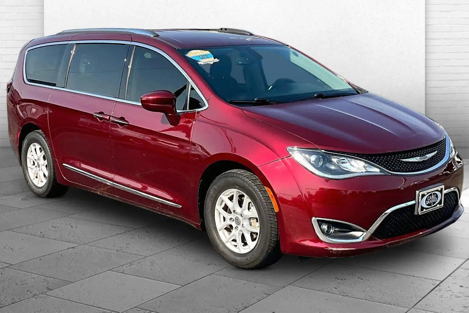 2020 Chrysler Pacifica Touring L's photo