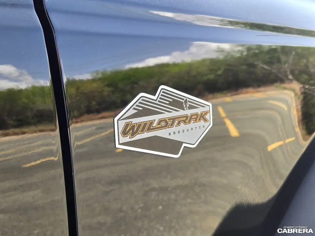 2021 Ford Bronco Wildtrak 4x4 photo 5