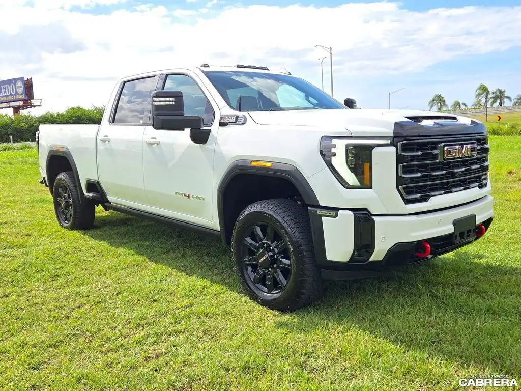 2026 GMC Sierra 4WD Crew Cab Standard Box AT4's photo