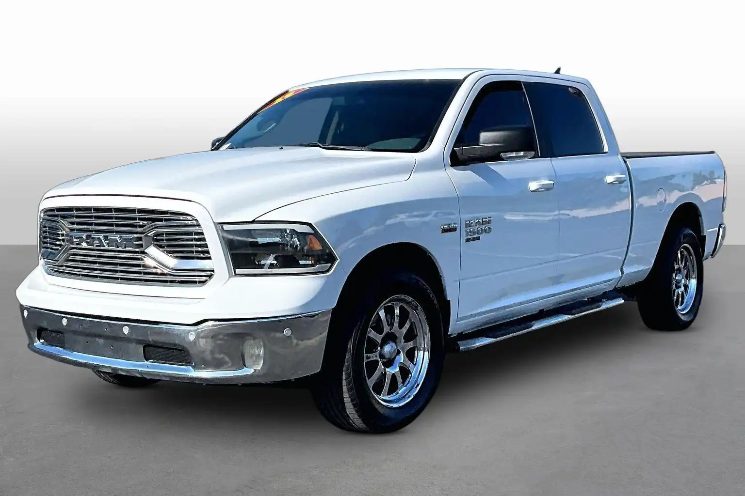 2019 RAM 1500 Classic Big Horn 4WD Crew Cab 6'4's photo
