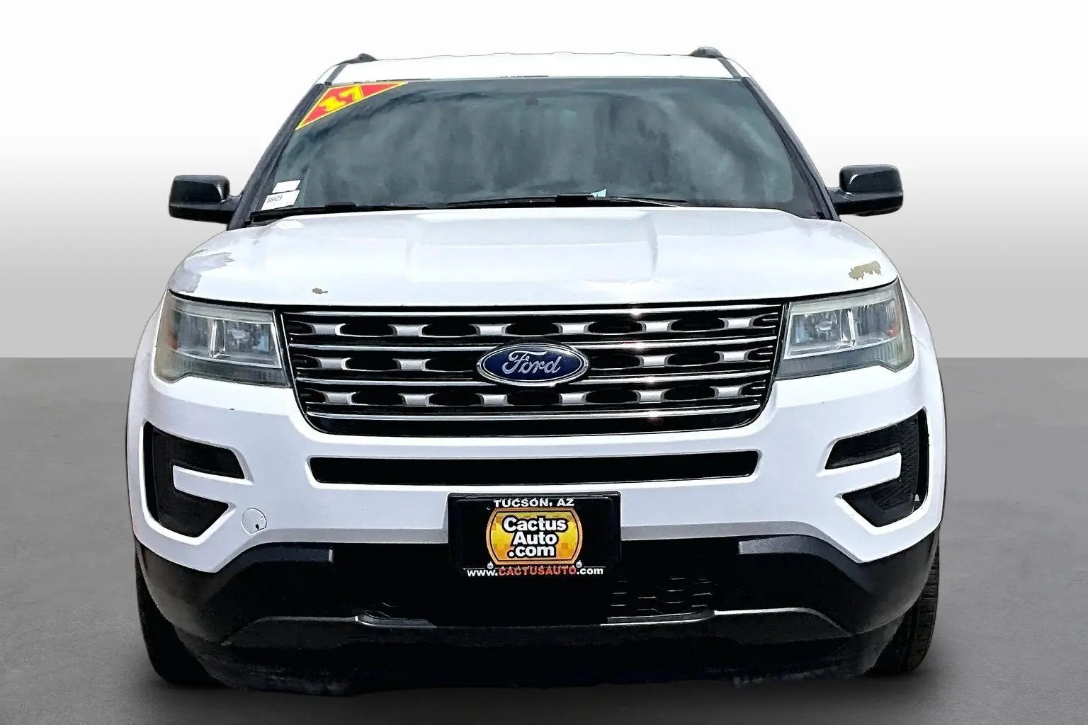 2017 Ford Explorer Base 4WD photo 3