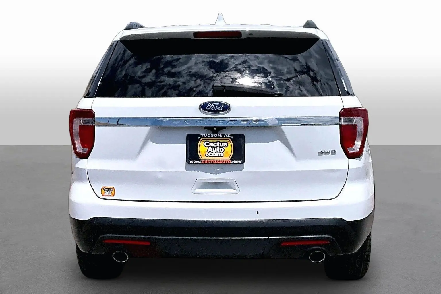 2017 Ford Explorer Base 4WD photo 4