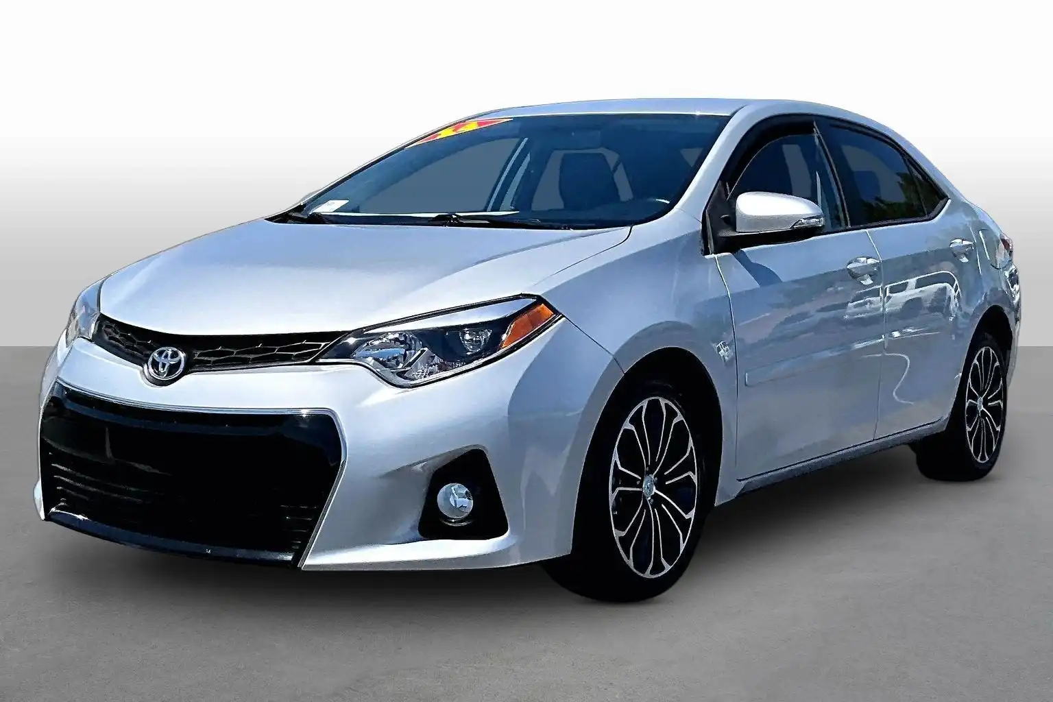 2014 Toyota Corolla S Plus AT's photo