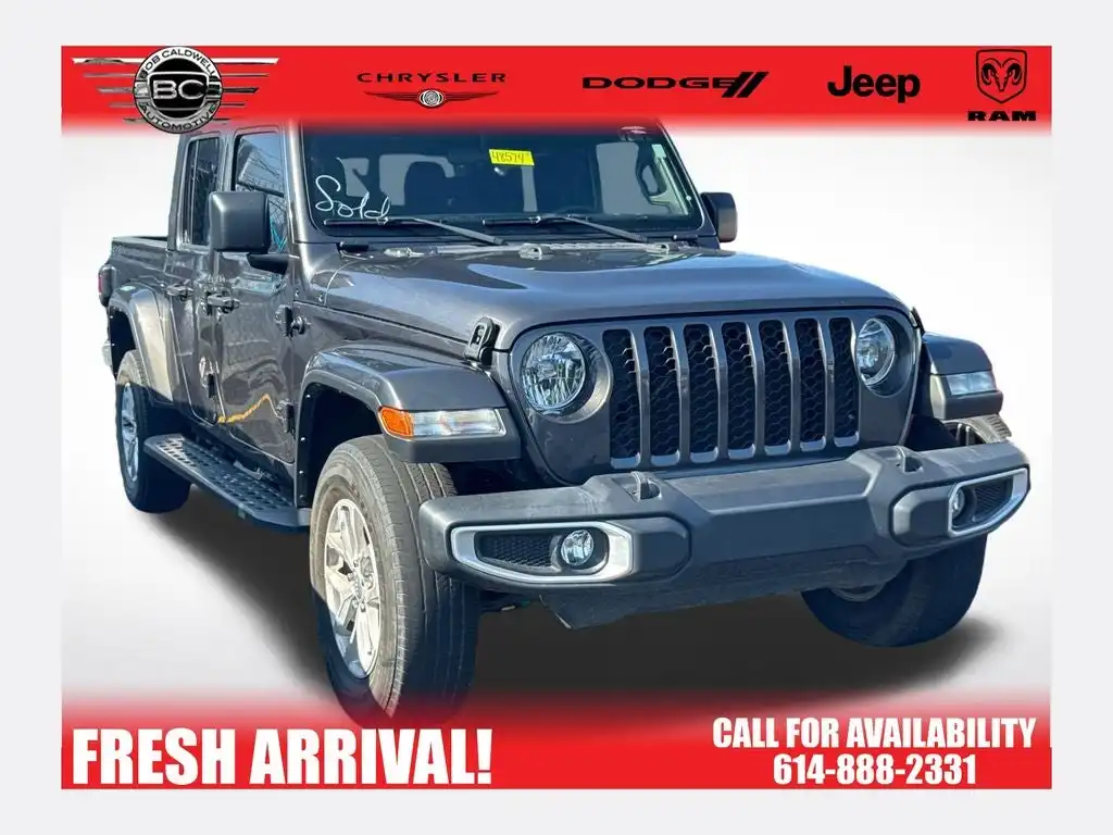 2023 Jeep Gladiator Sport S's photo