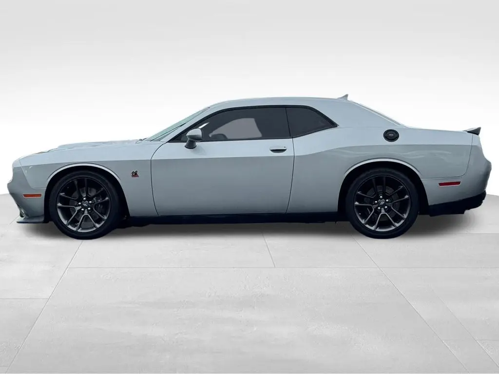 2021 Dodge Challenger R/T Scat Pack photo 4