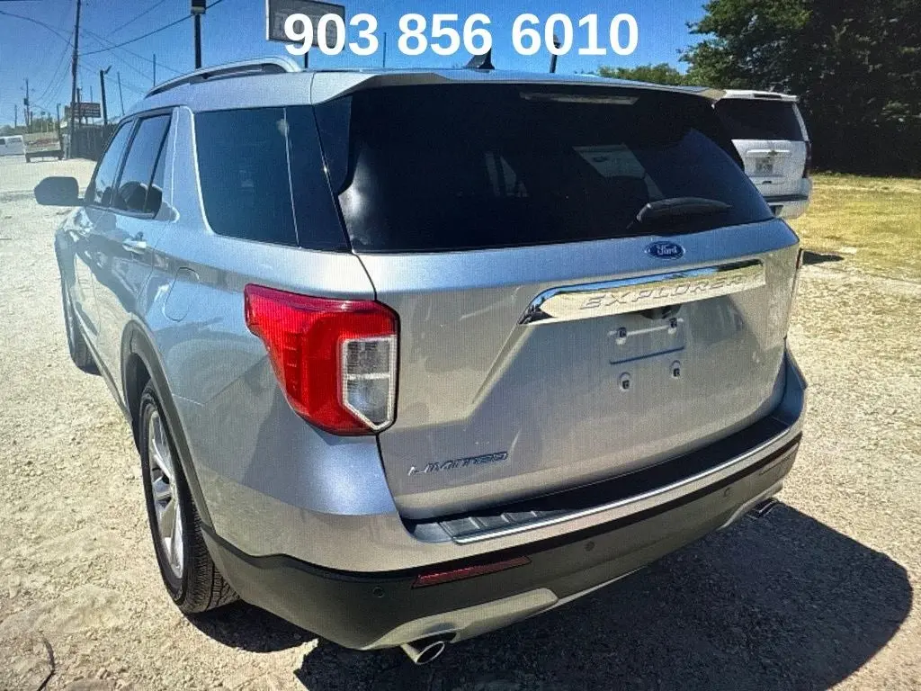 2021 Ford Explorer Limited RWD photo 3