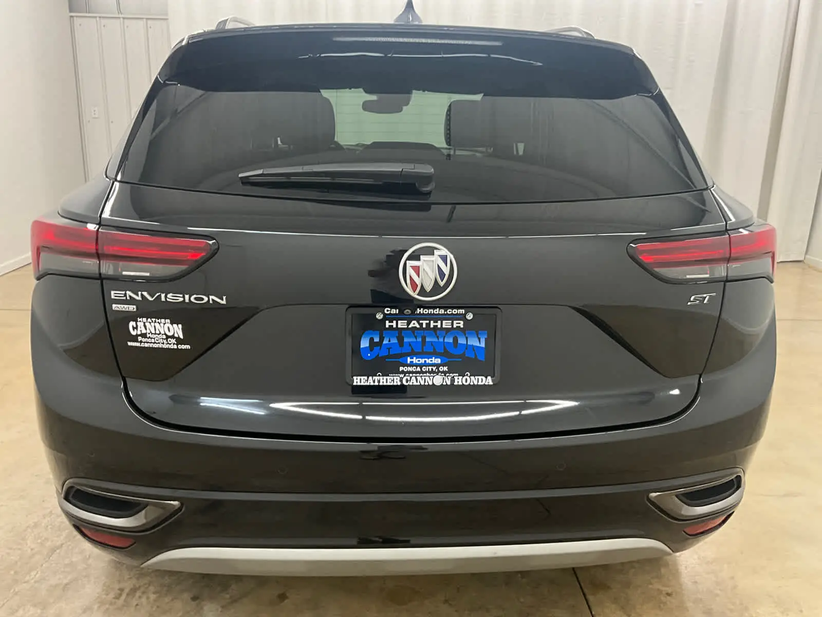 2023 Buick Envision Essence AWD photo 5