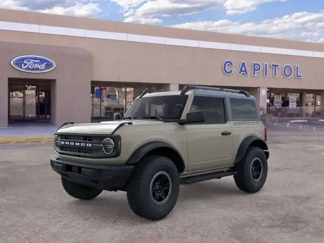 2026 Ford Bronco Base 4WD's photo