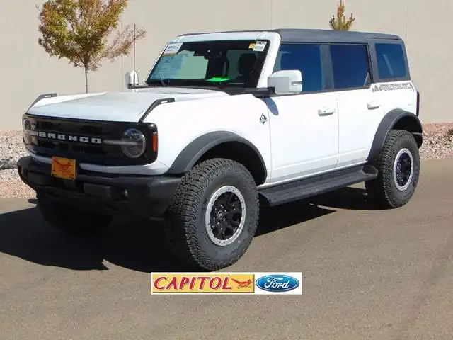 2025 Ford Bronco Outer Banks 4x4's photo