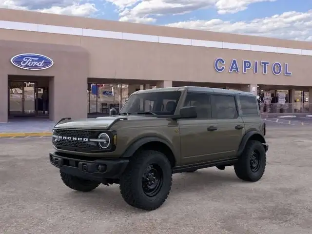 2026 Ford Bronco Badlands 4WD's photo