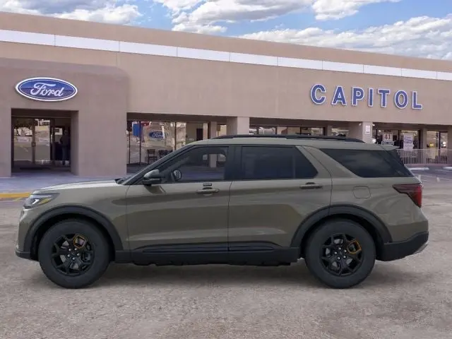 2026 Ford Explorer Tremor 4WD photo 3