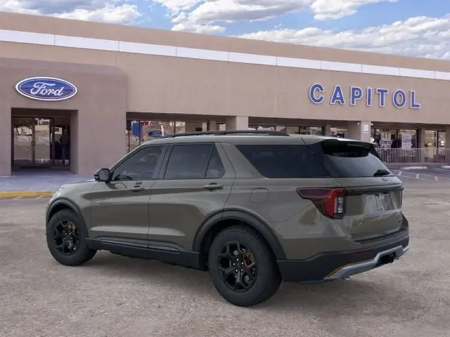 2026 Ford Explorer Tremor 4WD photo 4