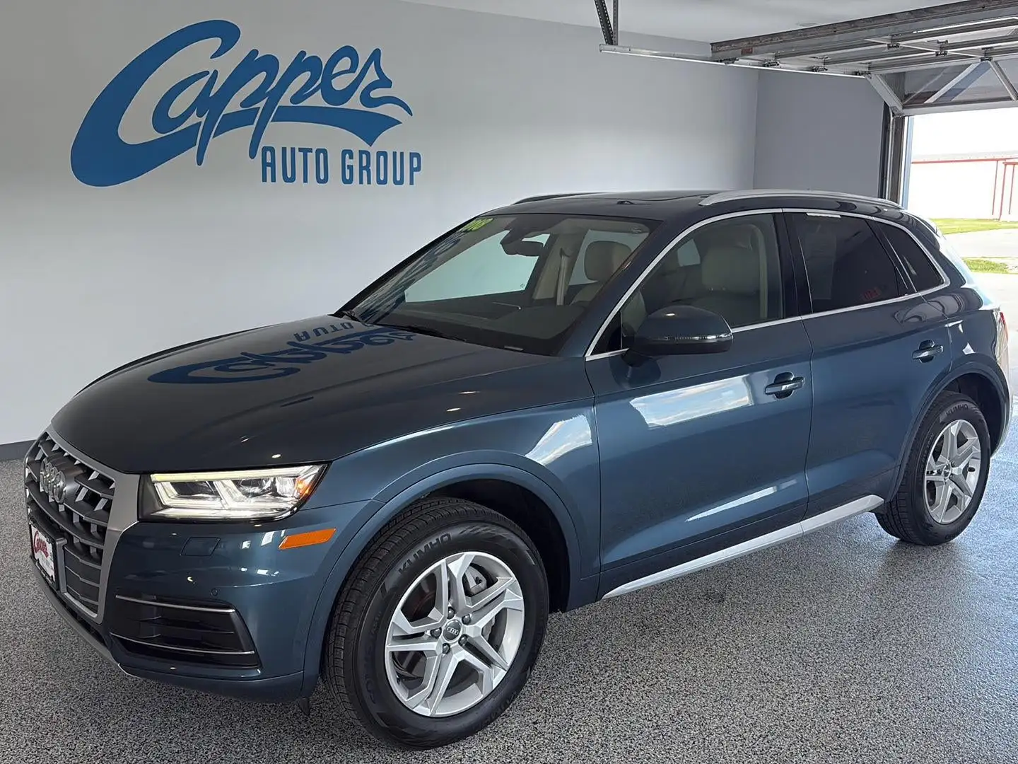 2018 Audi Q5 2.0T quattro S tronic Premium Plus's photo