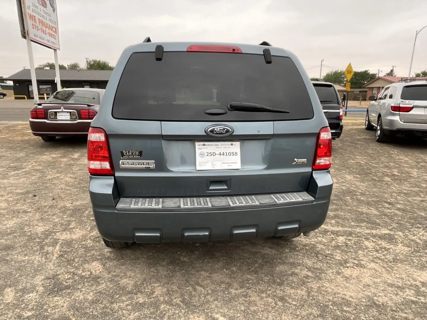 Vehicle Image 2