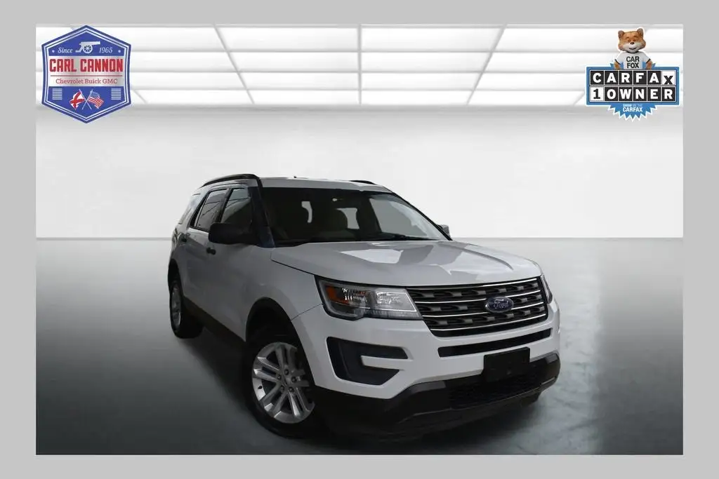 2016 Ford Explorer Base FWD photo 1