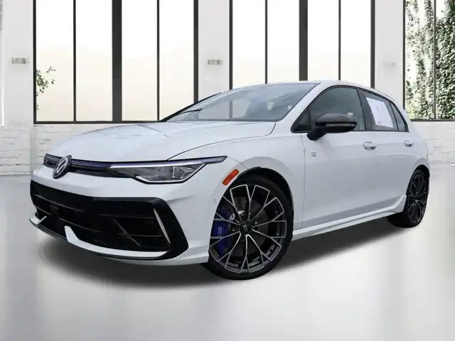 2026 Volkswagen Golf R Golf R 4-door DSG's photo