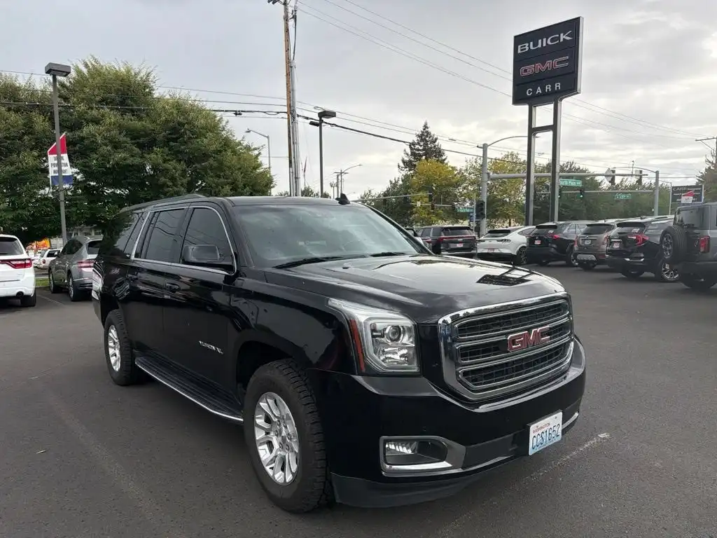 2019 GMC Yukon SLT 4WD Standard Edition's photo