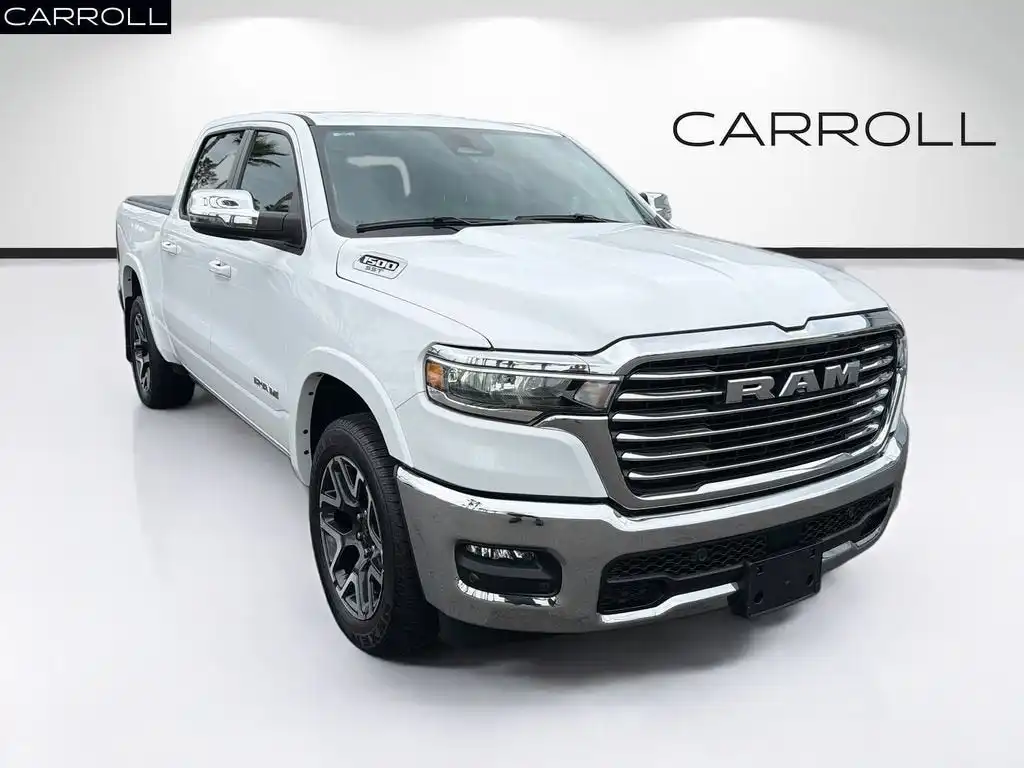 2025 RAM 1500 Laramie 4x4 Crew Cab 5'7's photo