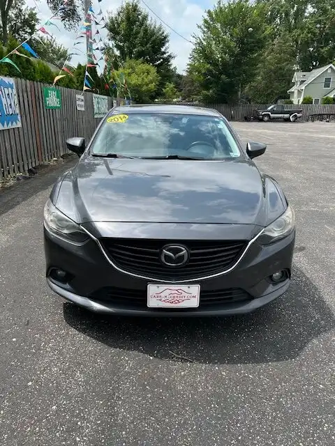 2014 Mazda EZ-6 i Grand Touring Auto's photo
