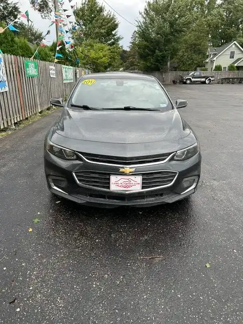 2017 Chevrolet Malibu 1LT's photo