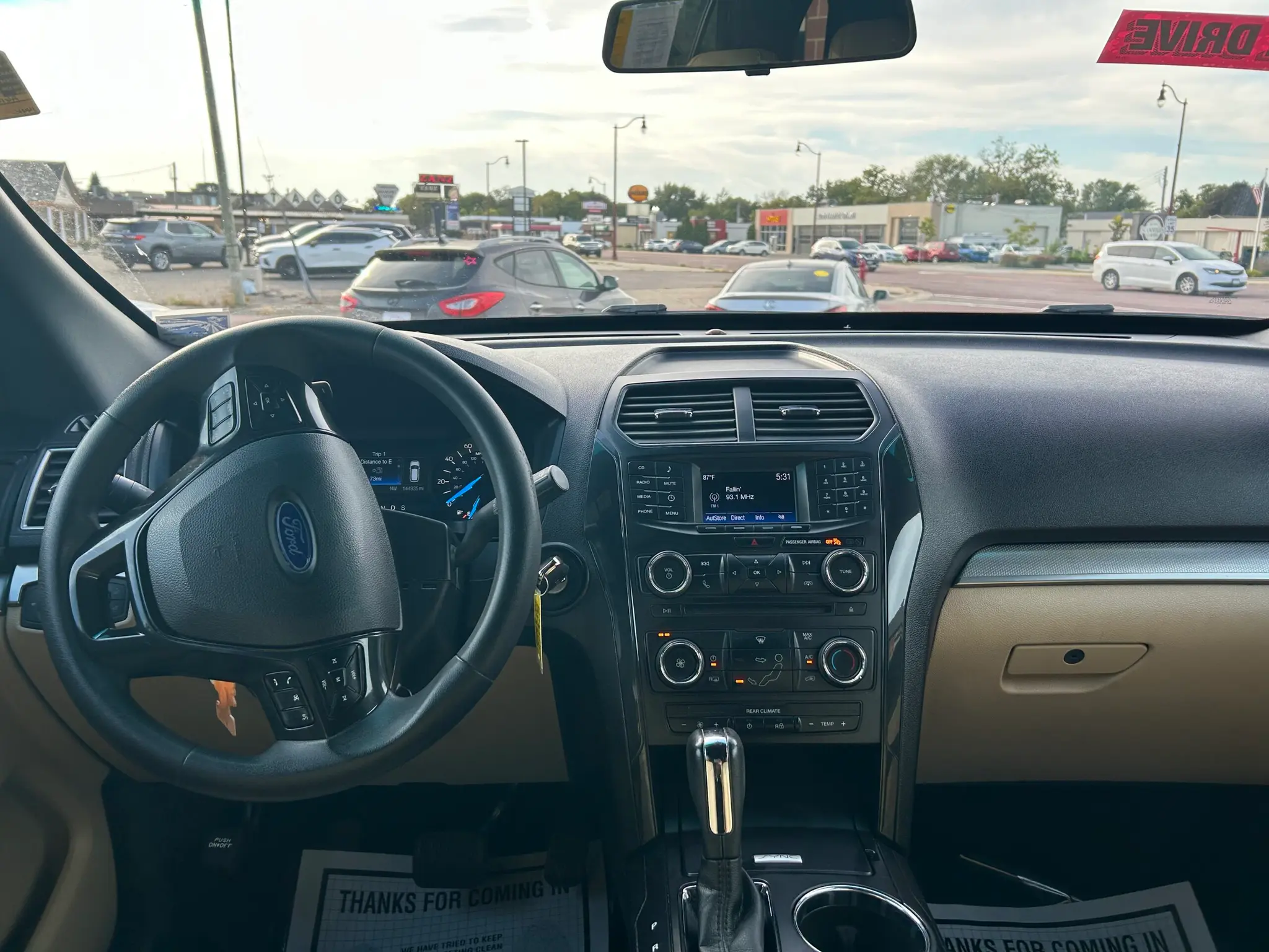 2016 Ford Explorer Base 4WD photo 4
