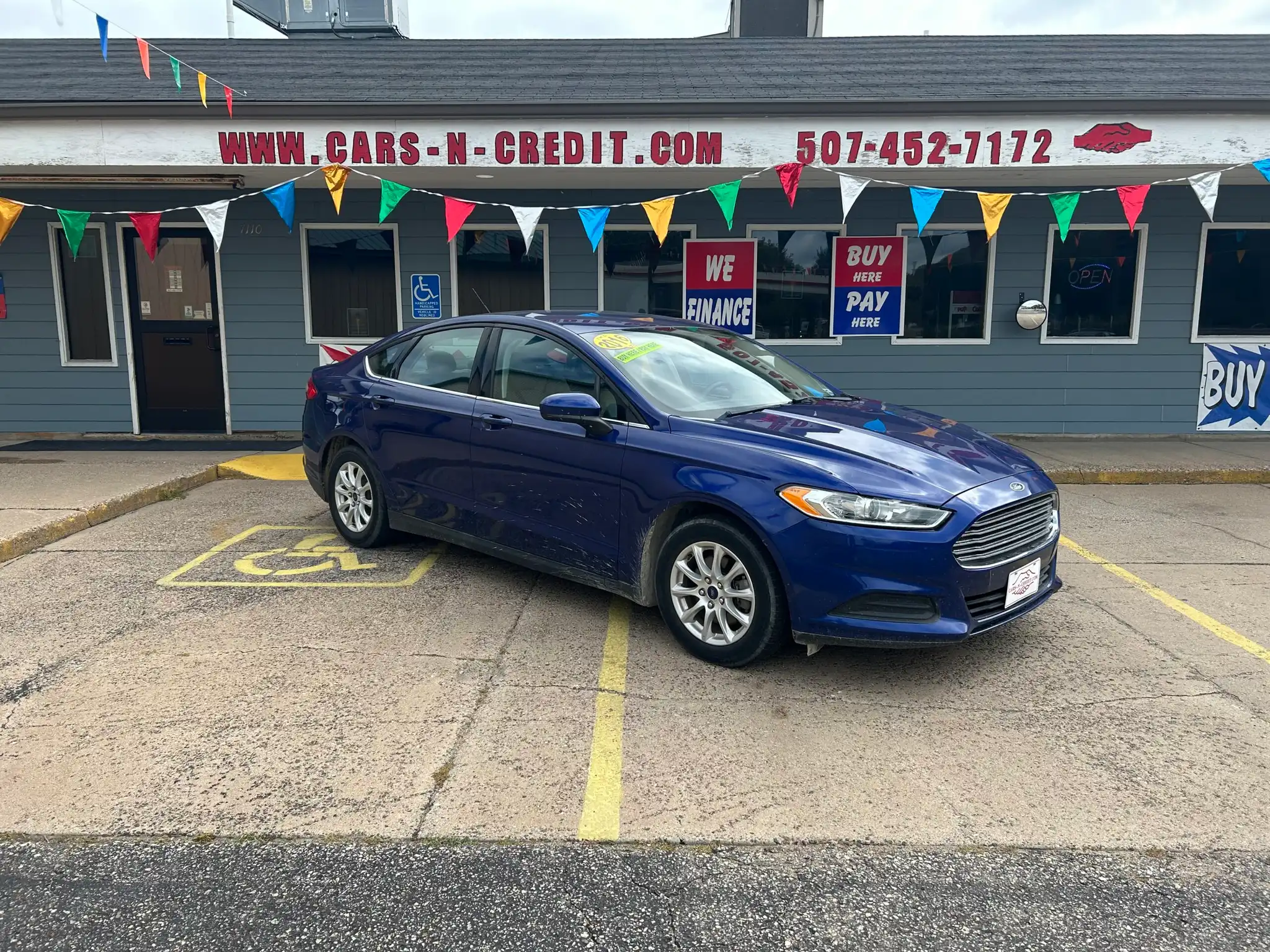 2016 Ford Fusion S FWD's photo