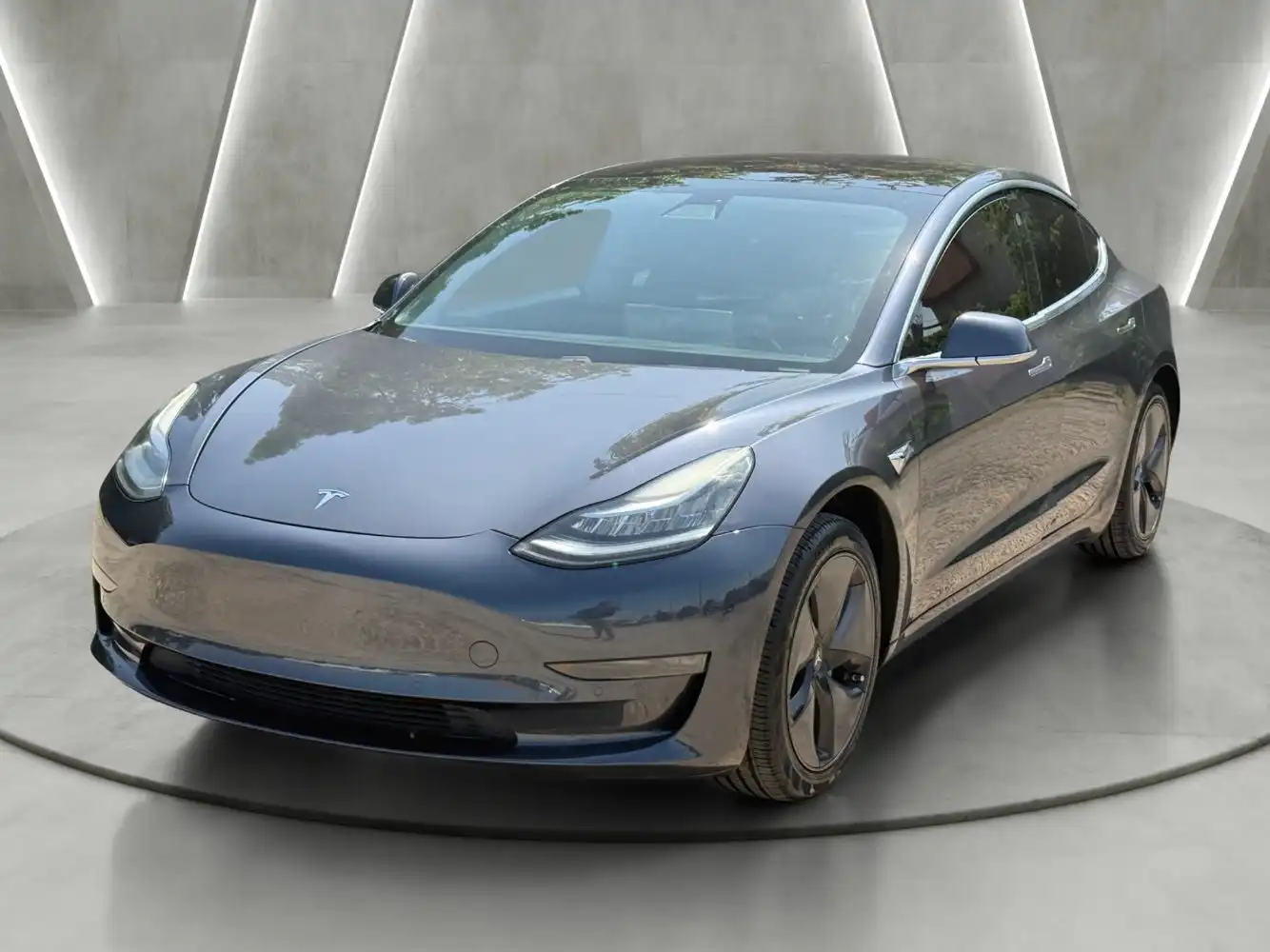 2018 Tesla Model 3 Long Range's photo