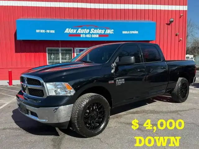 2021 RAM 1500 Classic SLT 4x4 Crew Cab 6'4's photo
