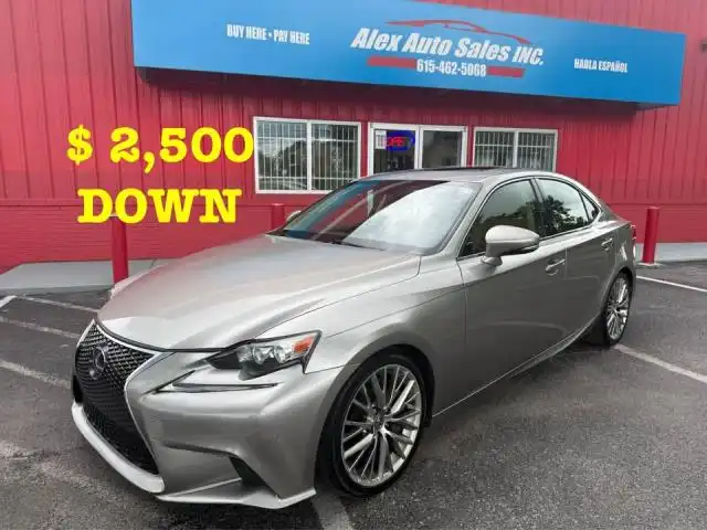 2016 Lexus IS 350 200t's photo