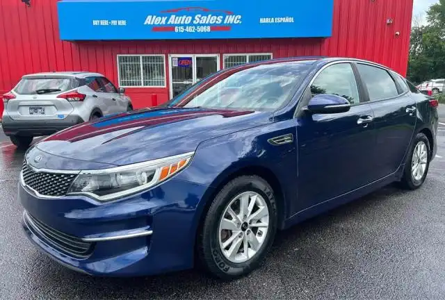 2017 Kia Optima LX Auto's photo