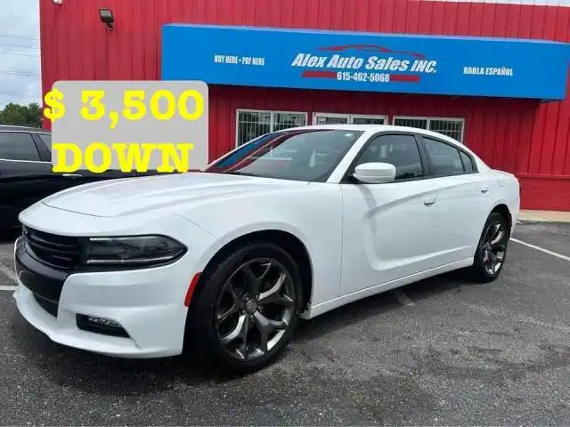 2016 Dodge Charger SXT's photo