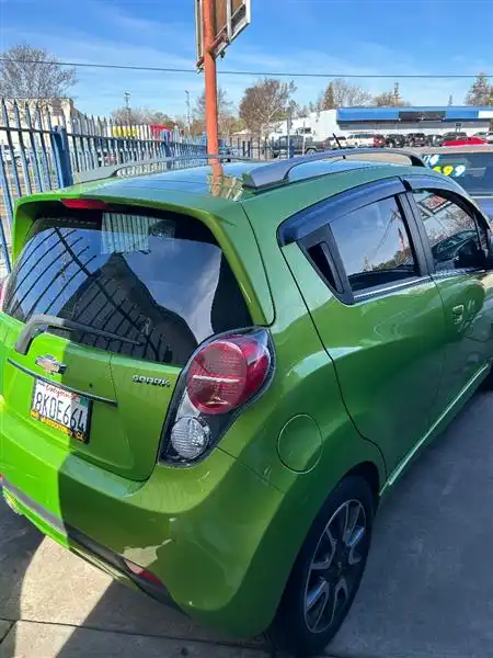2015 Chevrolet Spark 2LT Manual 1SE's photo