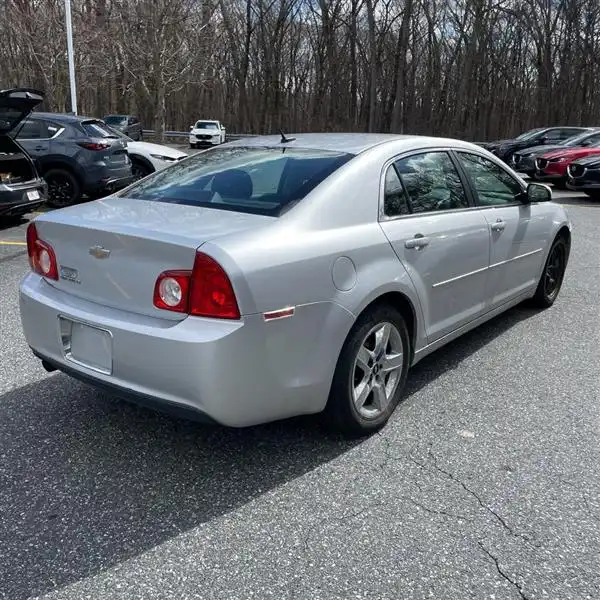 2010 Chevrolet Malibu 1LT's photo