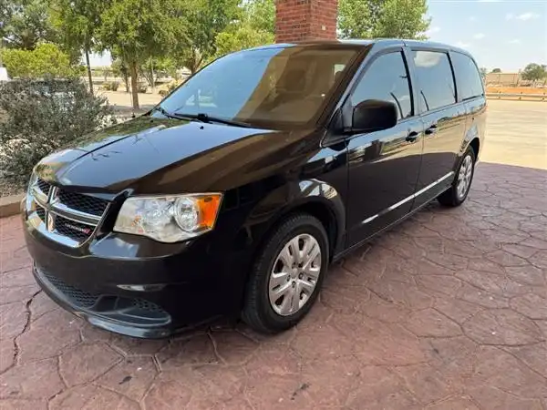 2018 Dodge Grand Caravan SE's photo
