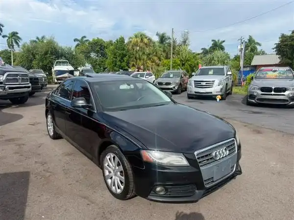 2009 Audi A4 2.0 TFSI quattro Tiptronic's photo
