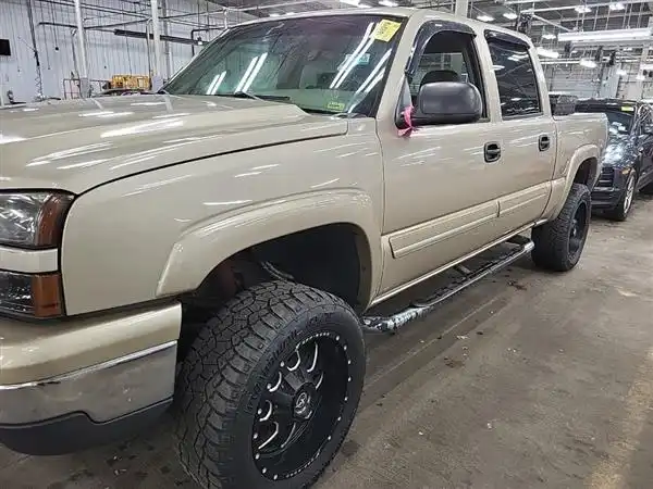 2006 Chevrolet Silverado 1500 4WD Crew Cab LT2's photo