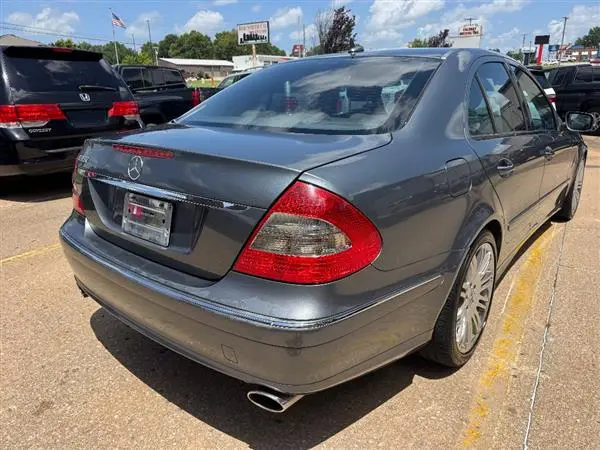 2008 Mercedes-Benz E-Class E350 photo 3