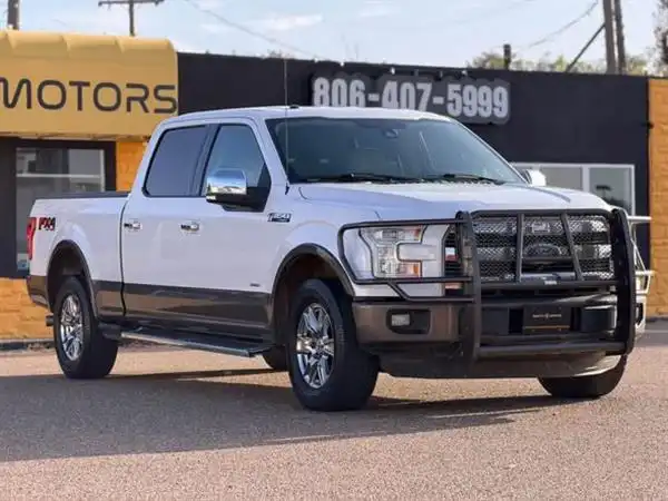 2015 Ford F-150 XL 4WD SuperCrew 145 in's photo