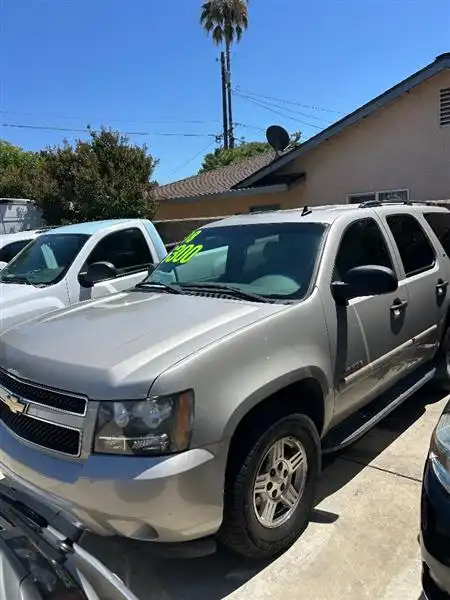 2008 Chevrolet Tahoe 2-Wheel Drive LS's photo