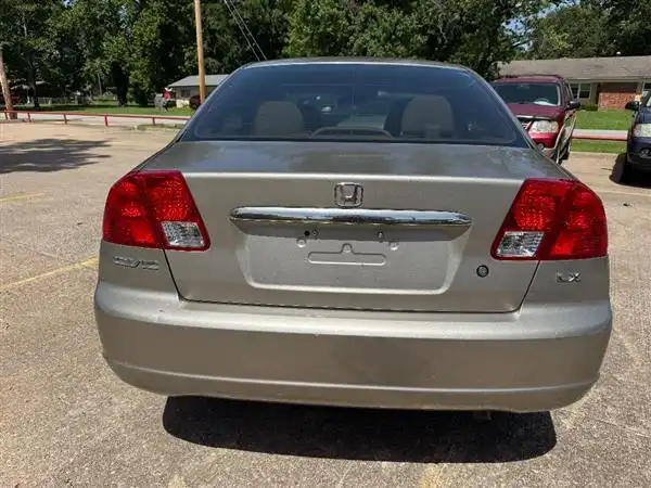 2003 Honda Civic LX 4AT's photo