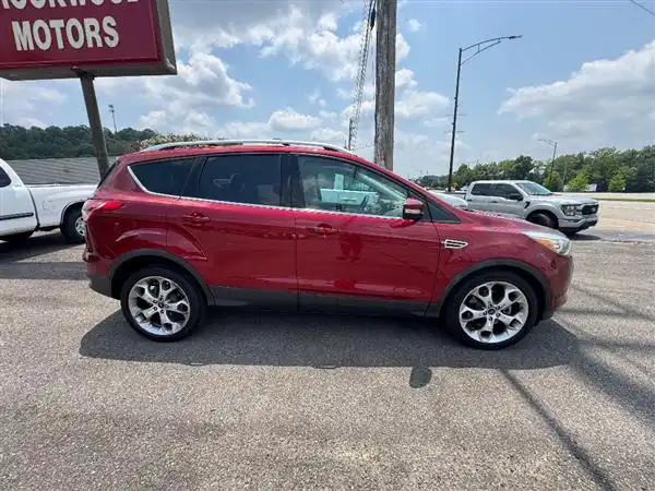 2014 Ford Escape Titanium's photo