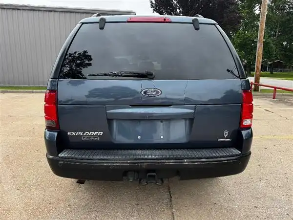 2003 Ford Explorer Eddie Bauer 4.6 4x4's photo