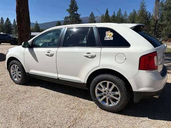 2013 Ford Edge SEL photo 5