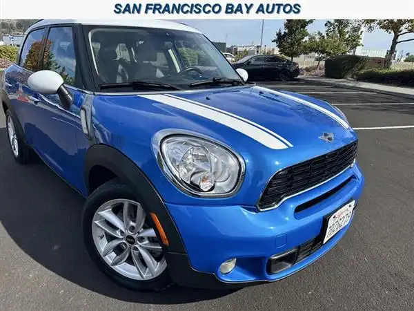 2014 MINI Countryman Countryman S's photo