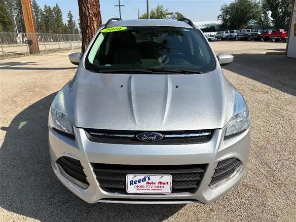 2016 Ford Escape SE's photo