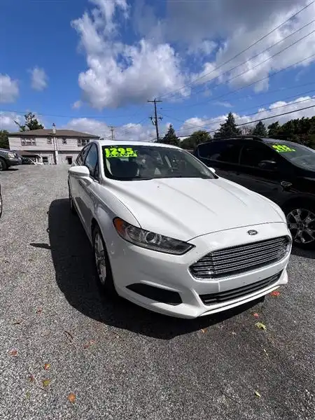 2013 Ford Fusion SE I4 FWD's photo