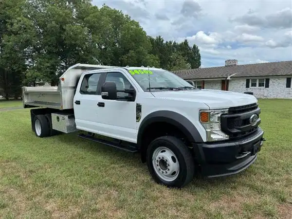 2022 Ford F-550 XL Crew Cab 203-In DRW's photo